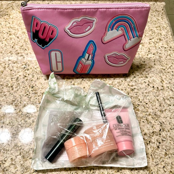 Clinique Other - Clinique Travel Gift Set With Pink Makeup Bag